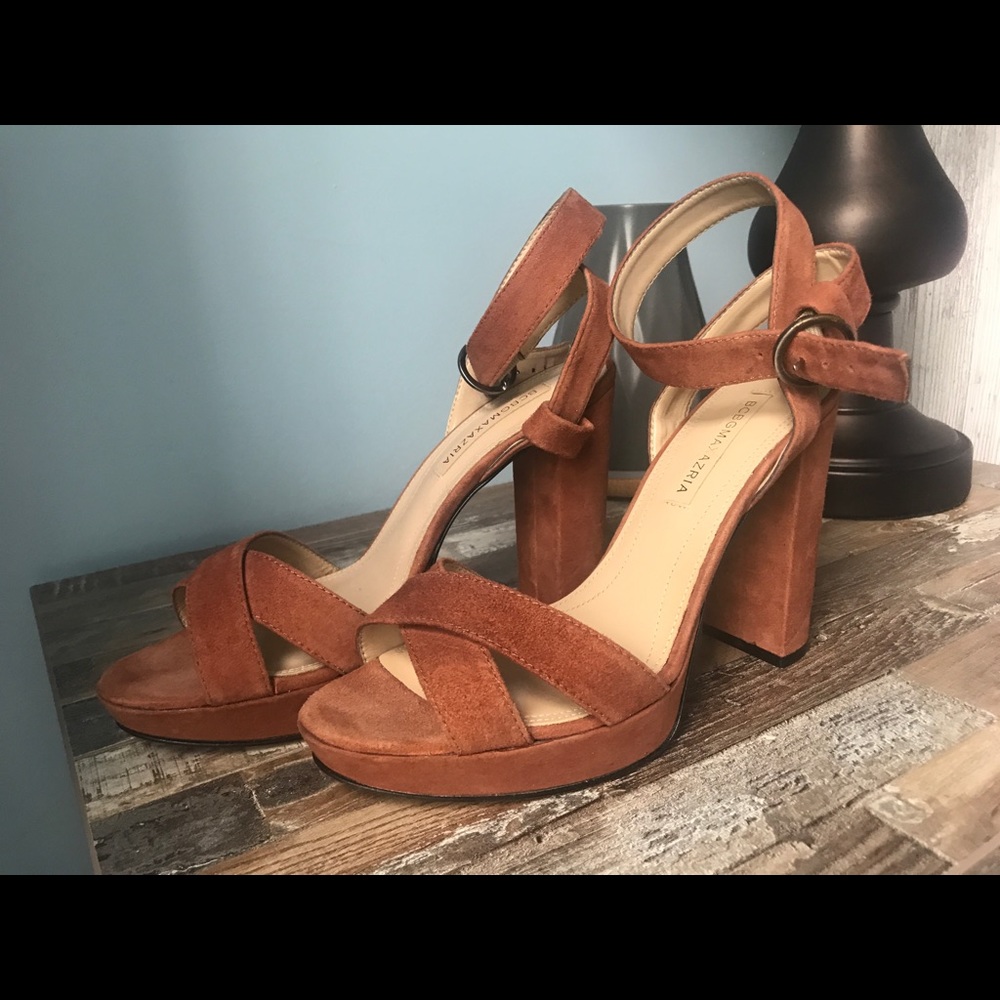 BCBGMAXAZRIA Heels
